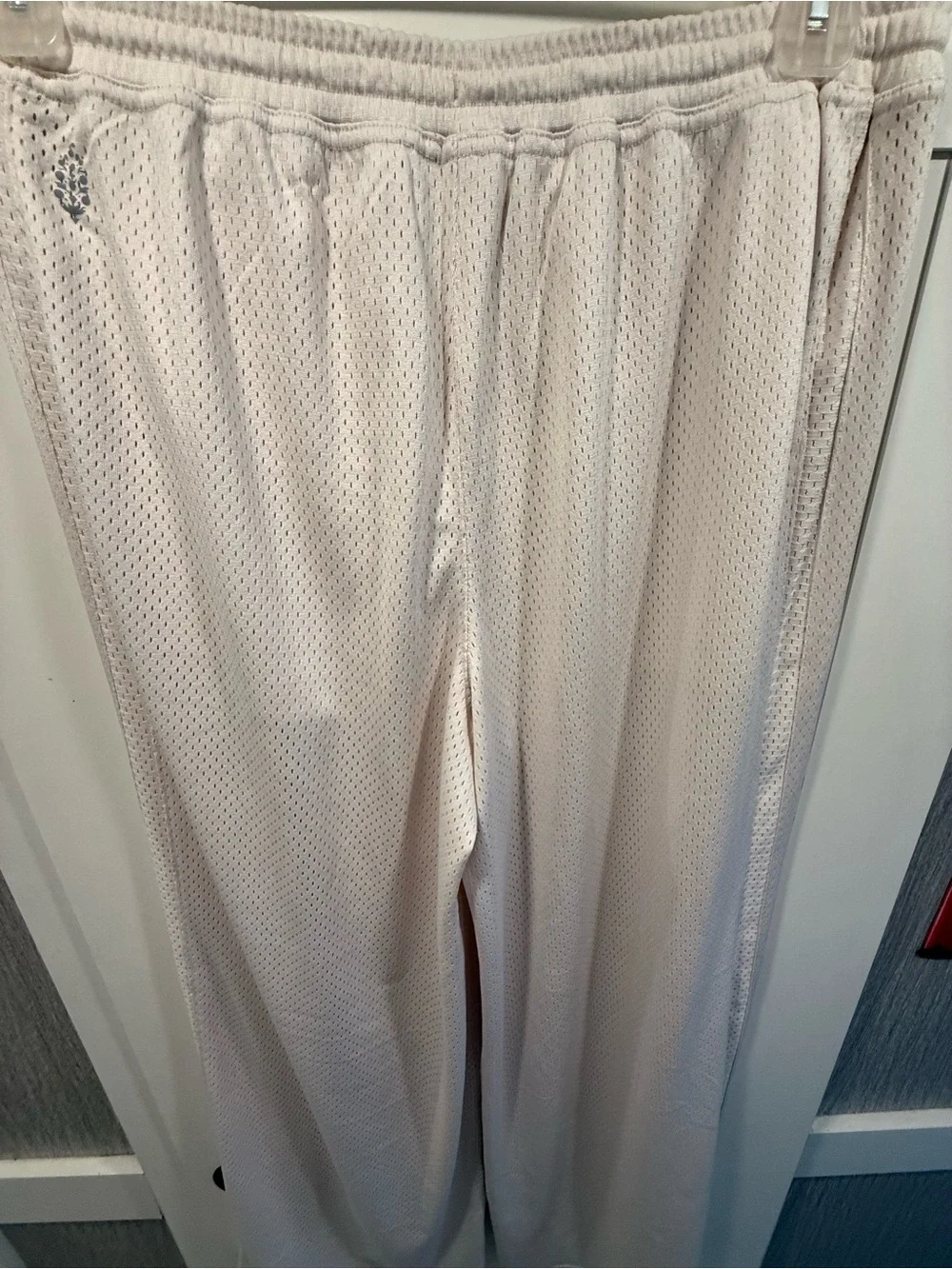 NWT FP Movement Overtime Wide-Leg Mesh Jogger Pants - Large - Picture 11 of 12